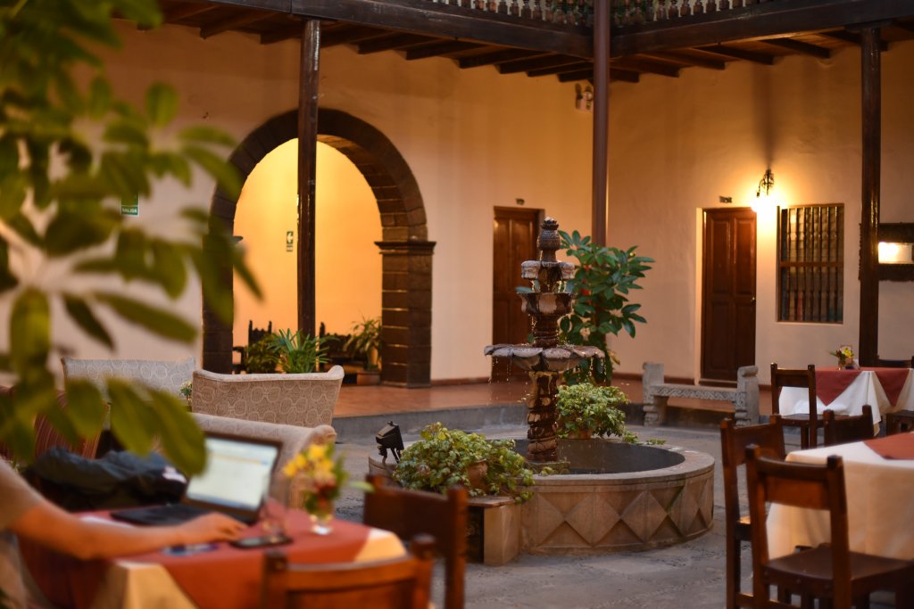 hotel cajamarca