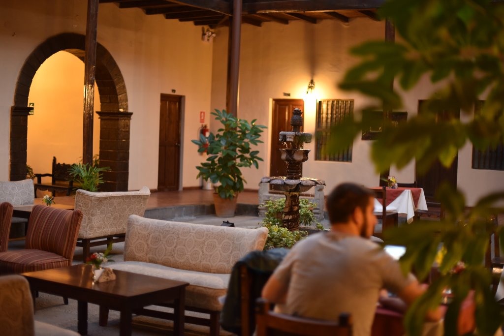hotel cajamarca