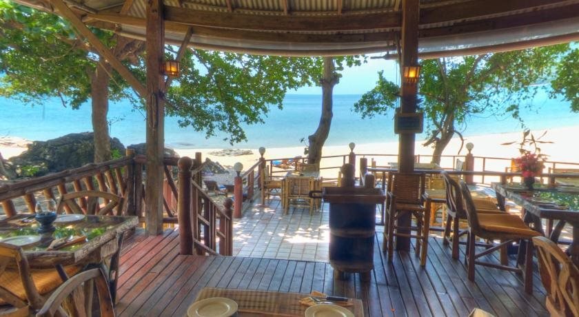 khanom hill resort