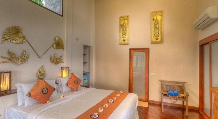 khanom hill resort