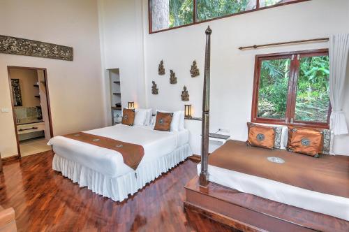 khanom hill resort