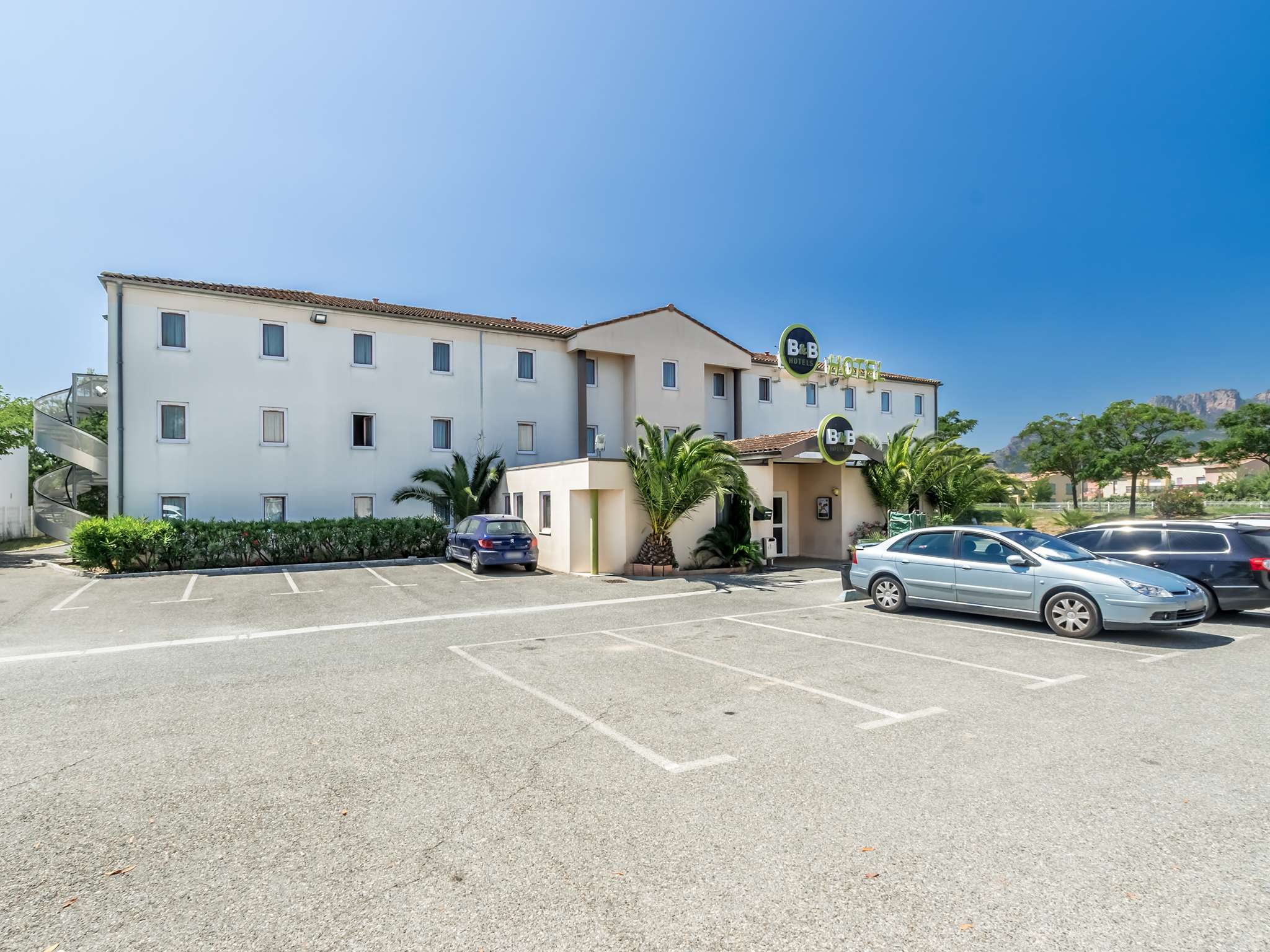 bandb hotel frejus roquebrune sur argens