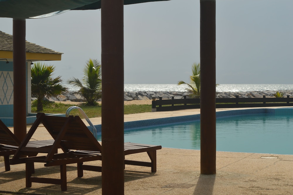 elmina bay resort