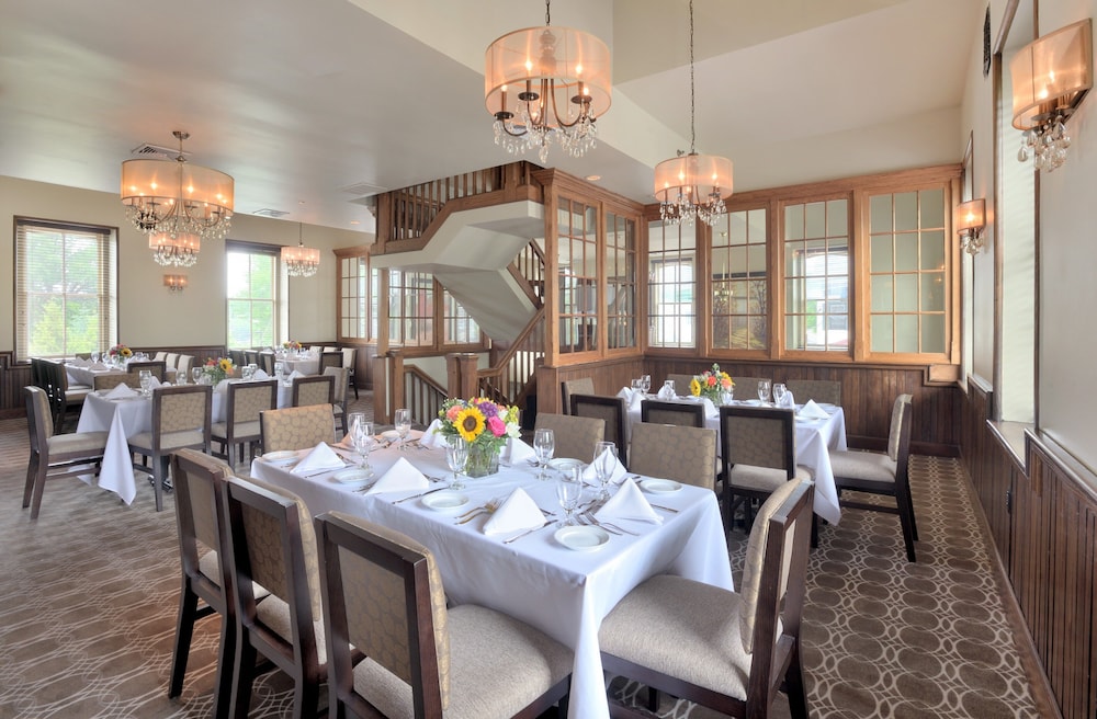 lambertville station restaurant and inn