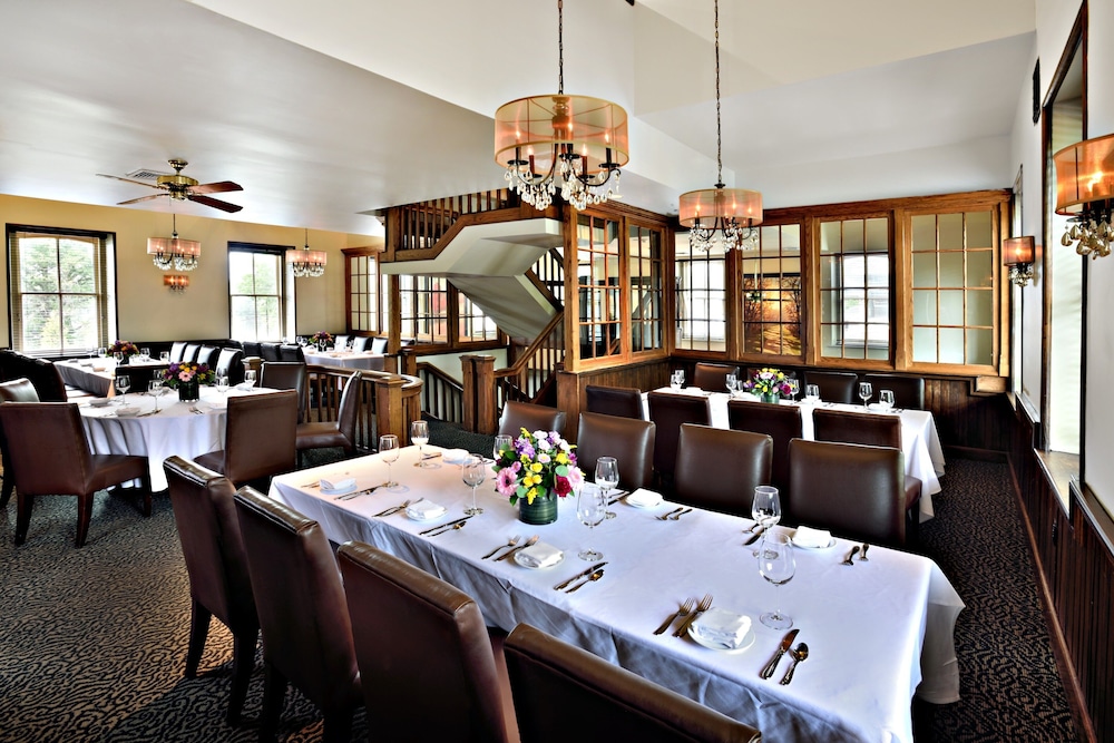 lambertville station restaurant and inn