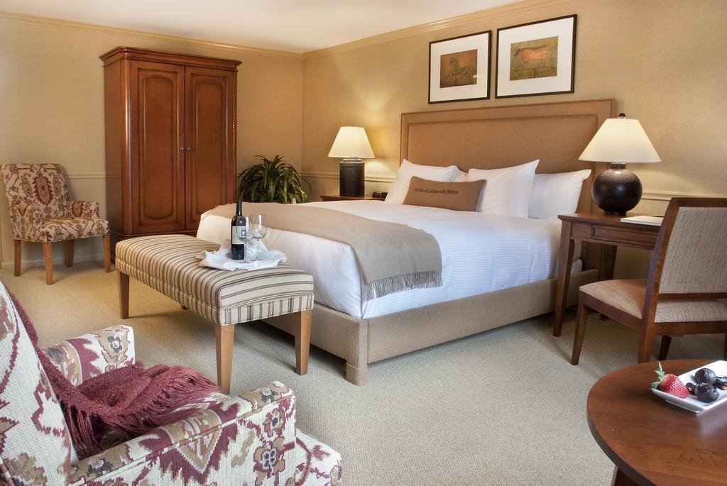 lambertville station restaurant and inn