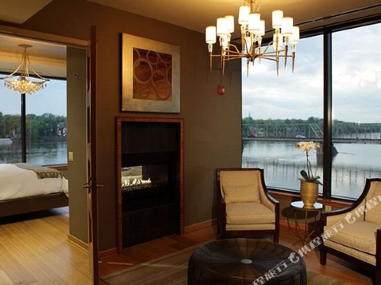 lambertville station restaurant and inn