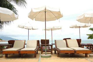 bay beach resort koh samui