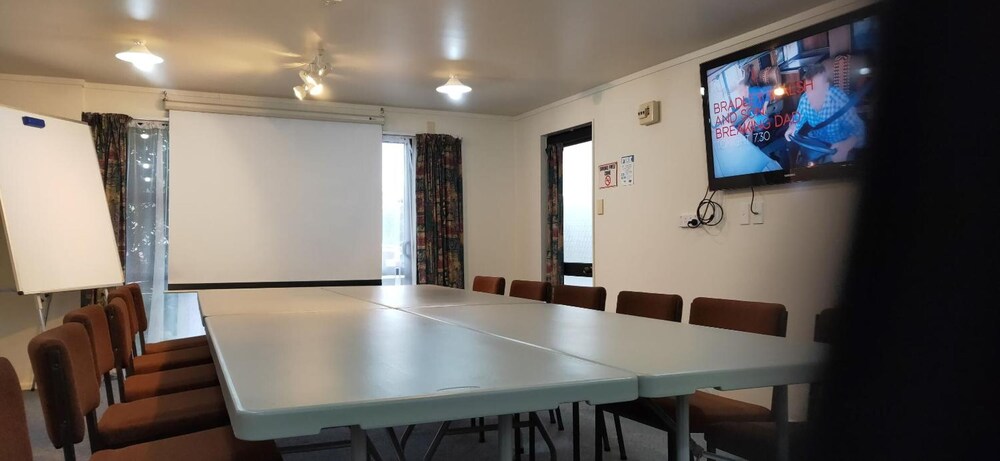 cypress court motel
