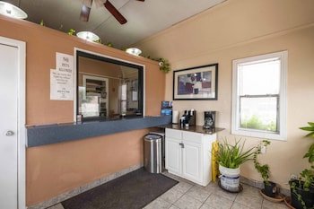 Oyo Hotel Odessa Tx, East Business 20,Midland>>Ector County,2 star