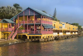 divi flamingo beach resort and casino