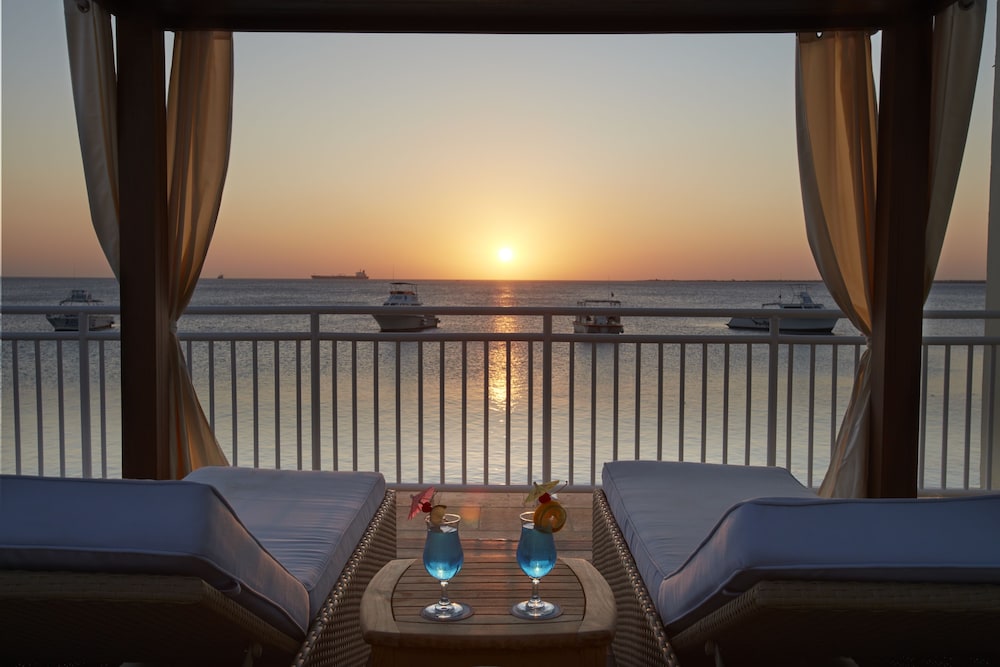 divi flamingo beach resort and casino