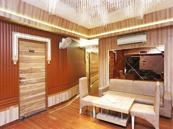 capital o 3844 hotel kd palace