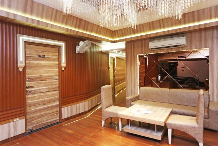 capital o 3844 hotel kd palace