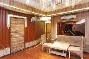 capital o 3844 hotel kd palace