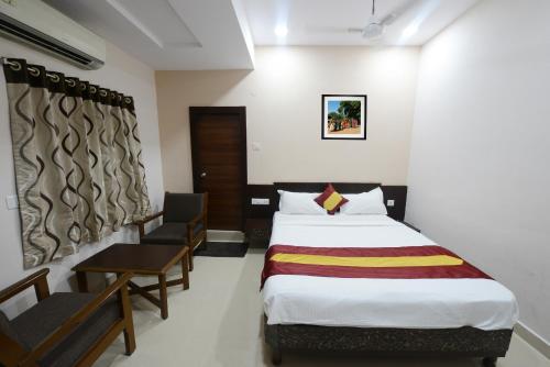hotel dwaraka inn