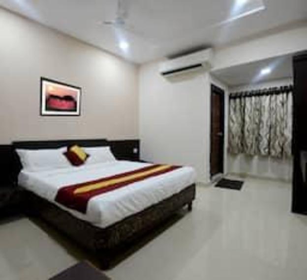 hotel dwaraka inn