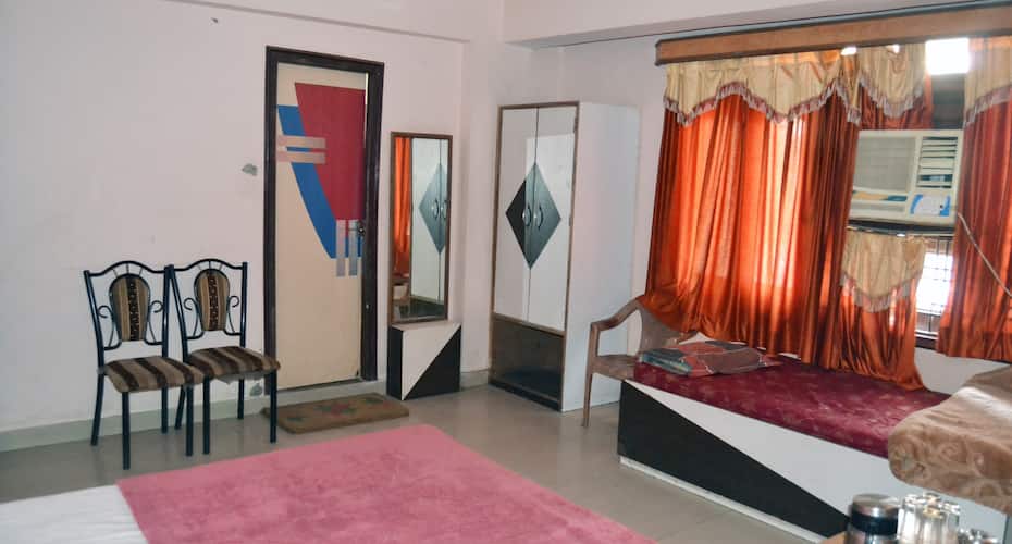 Hotel Vinayak Palace,,1 star