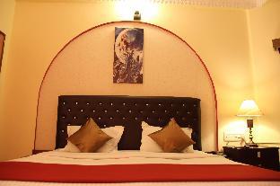 hotel sapphire international