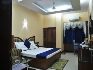 Grand Residency,India>>Cuttack,3 star