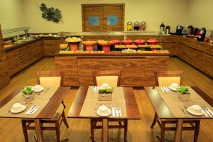 Mercure Curitiba Golden Hotel,Curitiba>>Batel,4 star