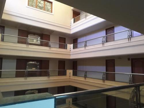 hotel the samrat