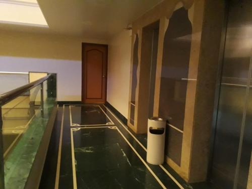 hotel the samrat