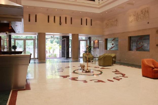 hotel the samrat