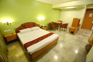 hotel the samrat
