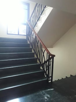 hotel the samrat