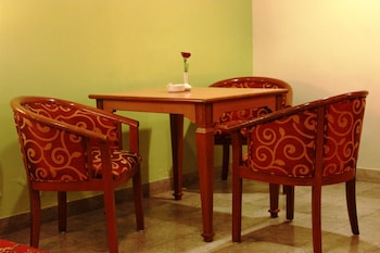 hotel the samrat
