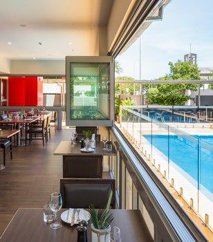 courtyard by marriott darwin