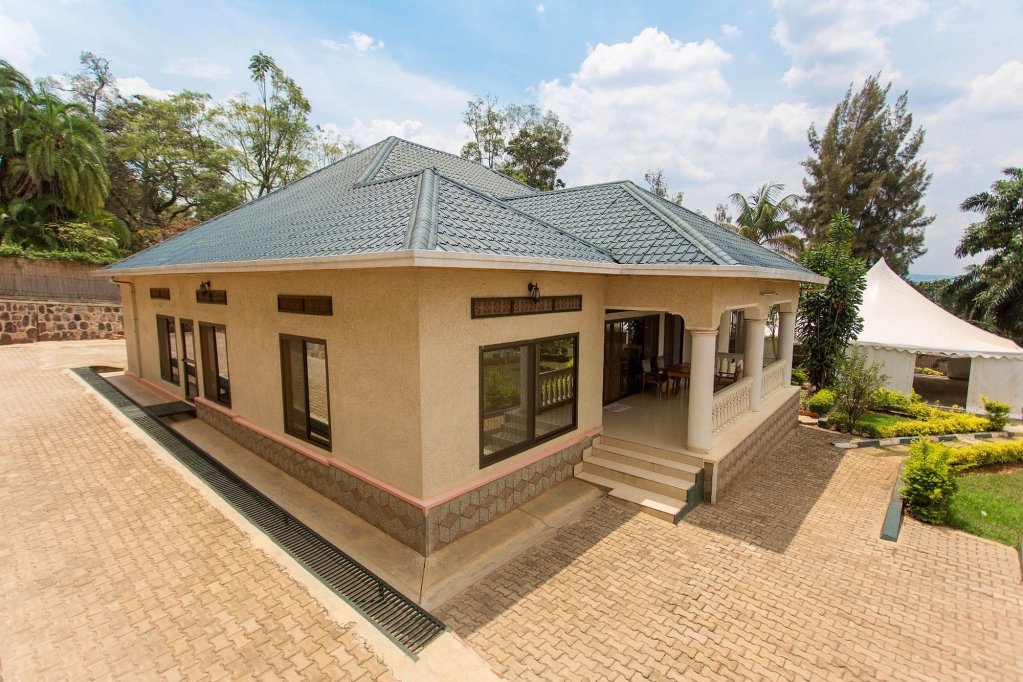 iris guesthouse