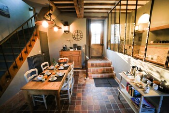 La Ferme De Bouchemont,Bleury-Saint-Symphorien>>Bleury,3 star