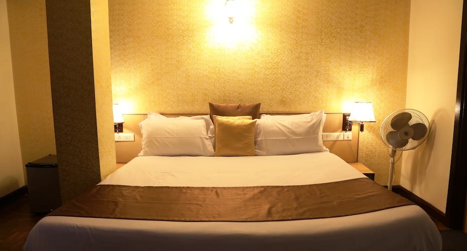 hotel mayur