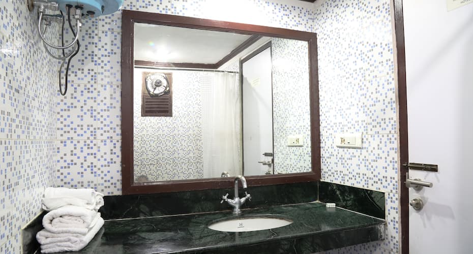 hotel mayur
