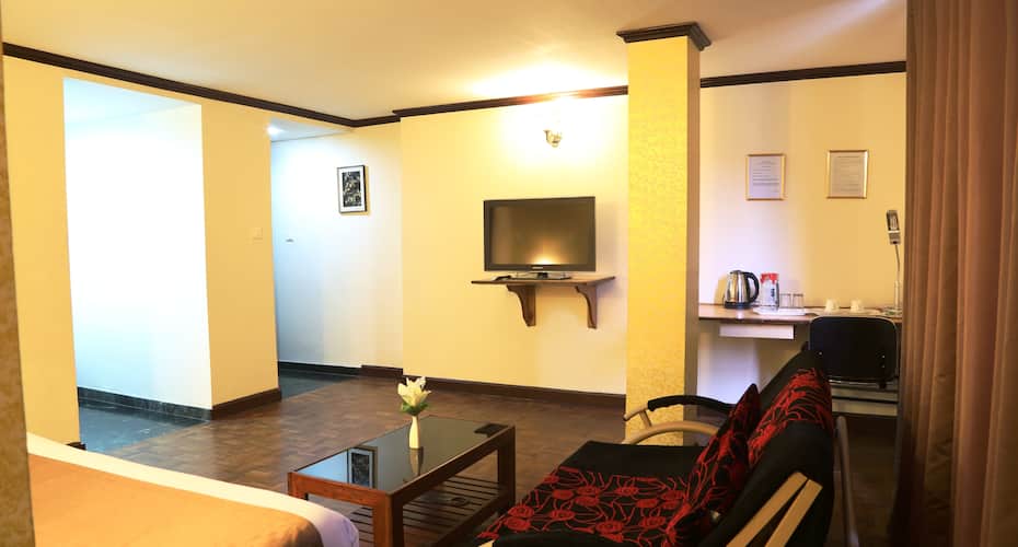 hotel mayur