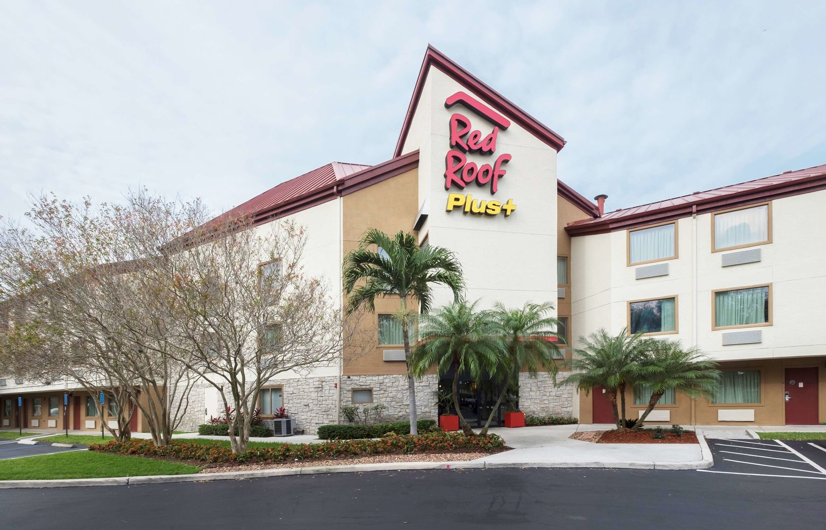 red roof inn plus west palm beach