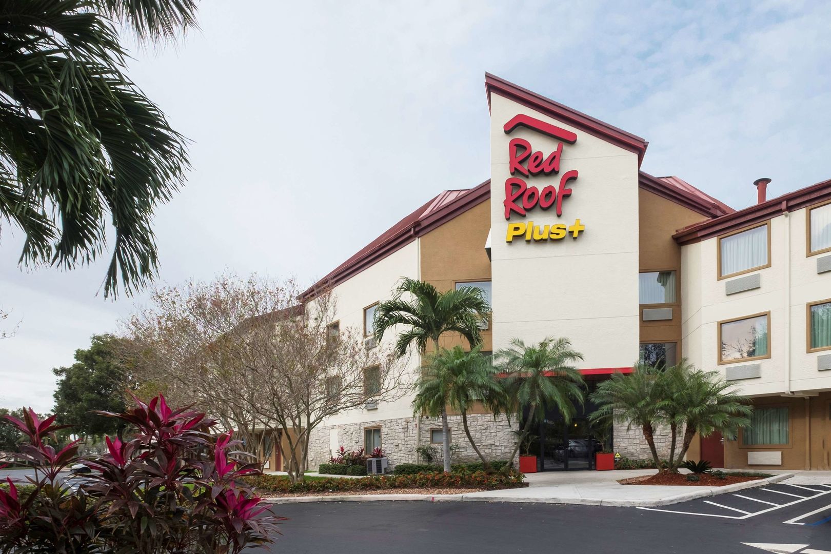 red roof inn plus west palm beach