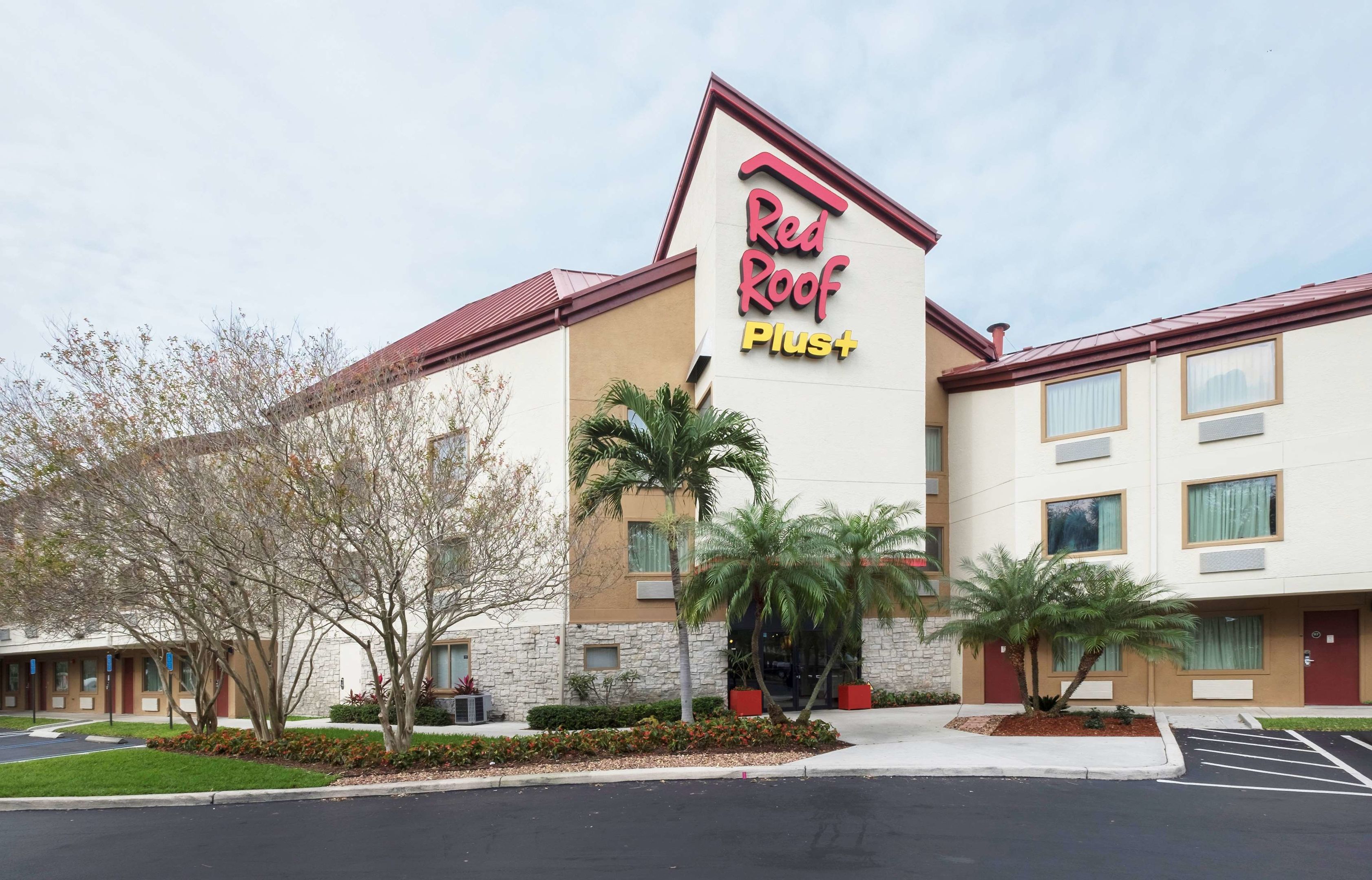 red roof inn plus west palm beach