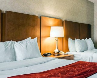 Comfort Suites Hanes Mall,Williamsburg Square>>Charlotte,3 star