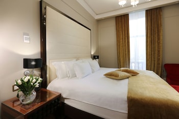 grand hotel yerevan