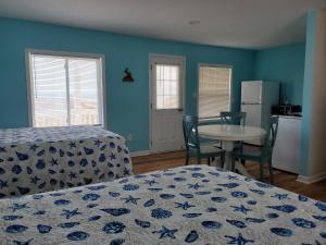 the savannah inn