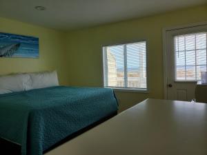 the savannah inn