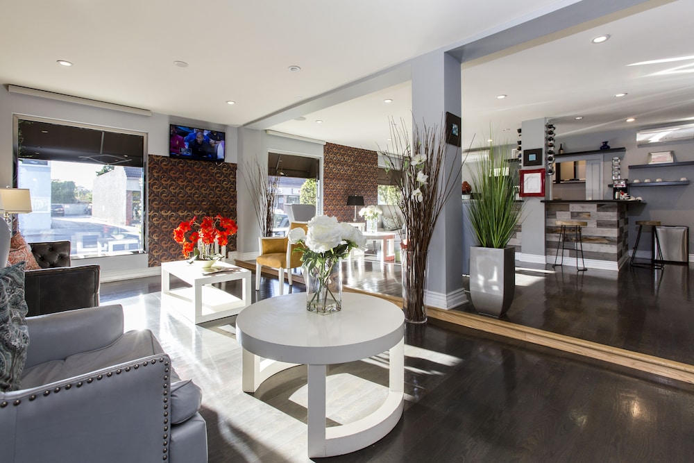 l a sky boutique hotel