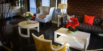 l a sky boutique hotel