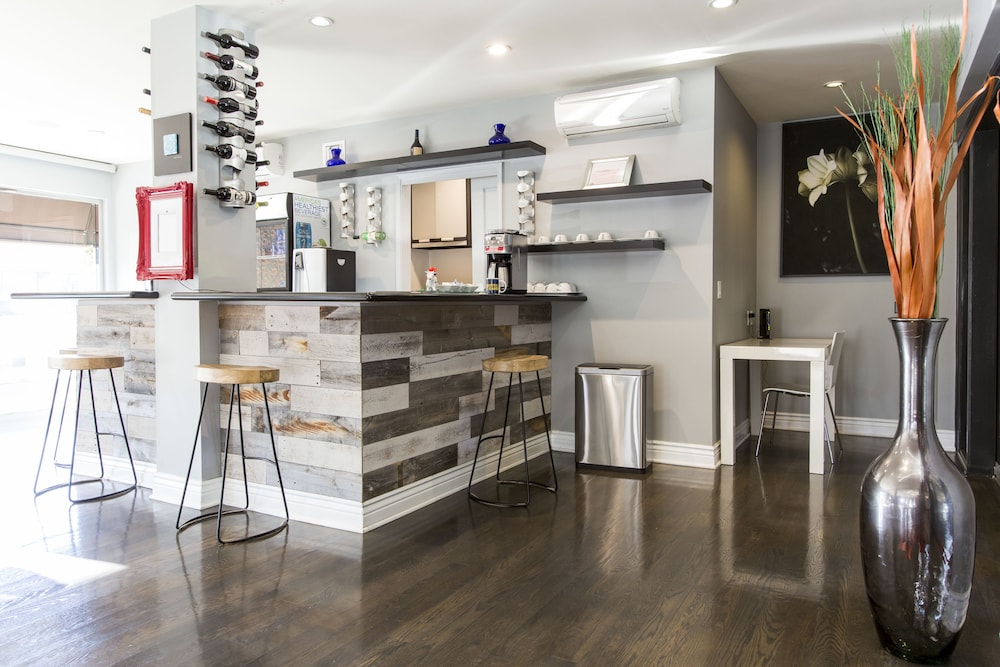 l a sky boutique hotel