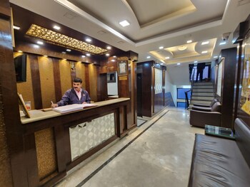 Hotel Rajdoot,Near Stade Pierre Rajon,3 star