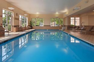 Chicago Marriott Midway,Central Station>>Bedford Park,4 star