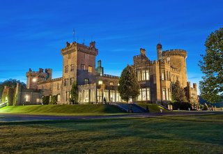 Dromoland Castle,Quin>>Newmarket On Fergus,5 star